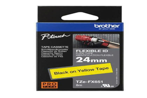 Băng dính dẻo ID 24mm màu đen trên nền vàng - TZe-FX651 8m